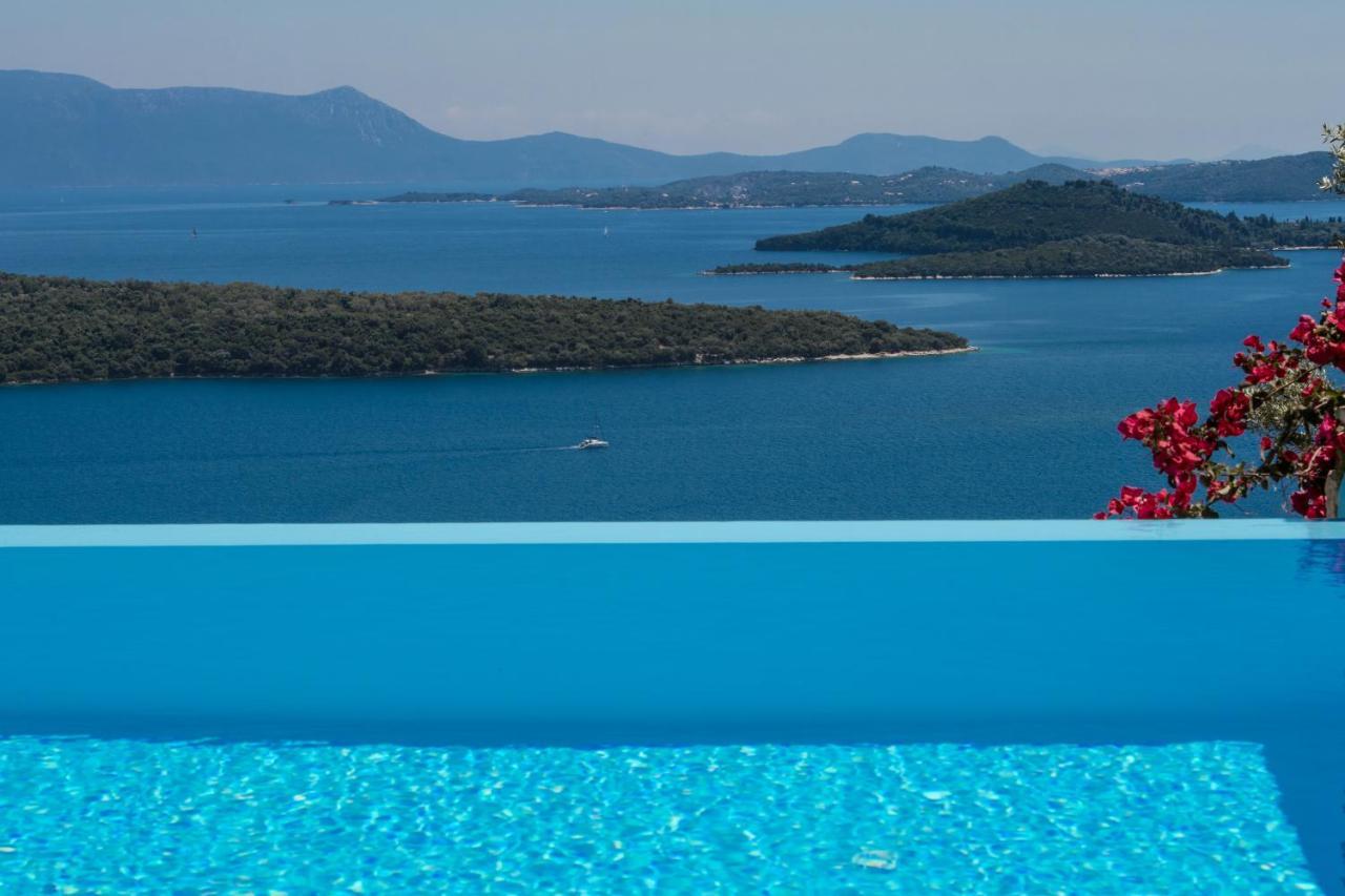 Villa Pasithea - Breathtaking Seaviews, Infinity Pool, Privacy, Close To The Beach ニドリ エクステリア 写真