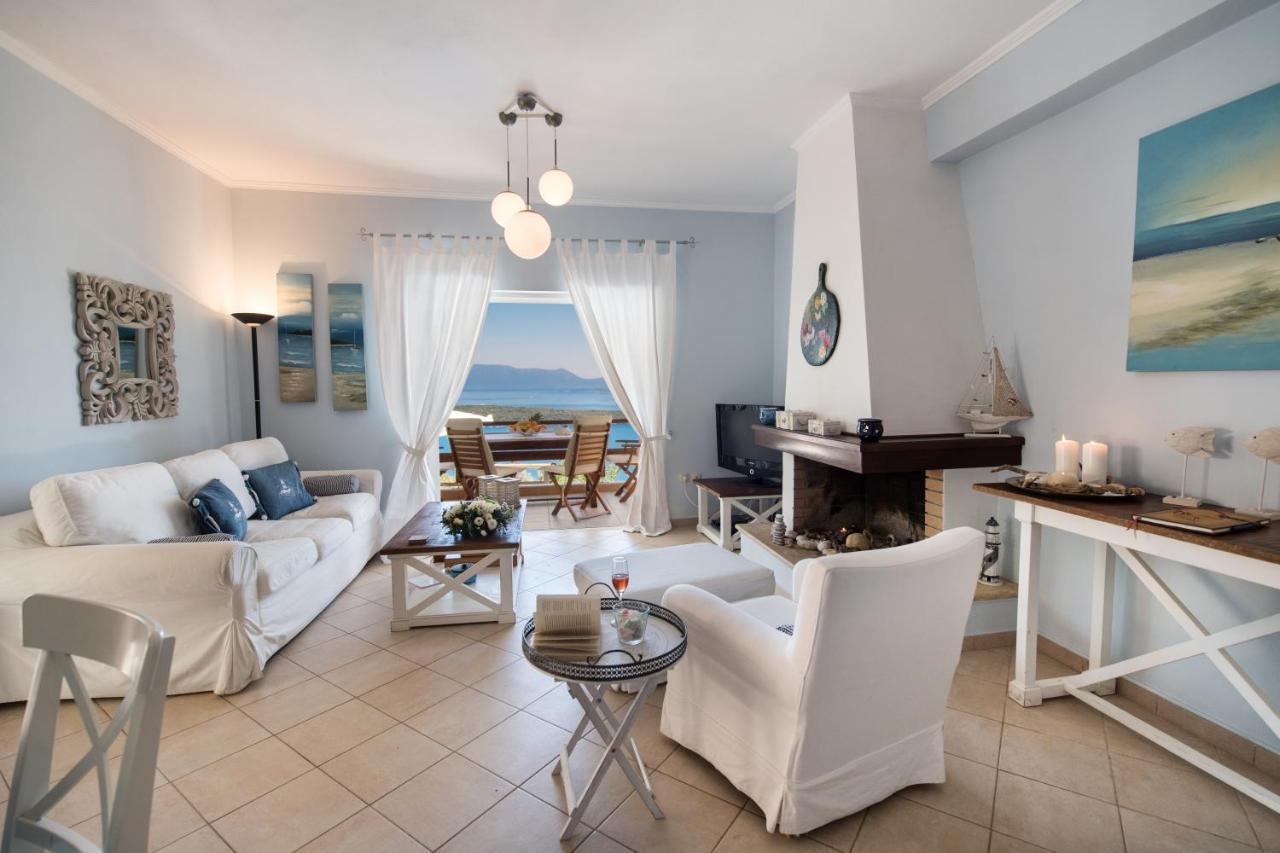 Villa Pasithea - Breathtaking Seaviews, Infinity Pool, Privacy, Close To The Beach ニドリ エクステリア 写真
